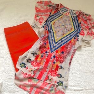 Gianni Bini beautiful bright blouse
